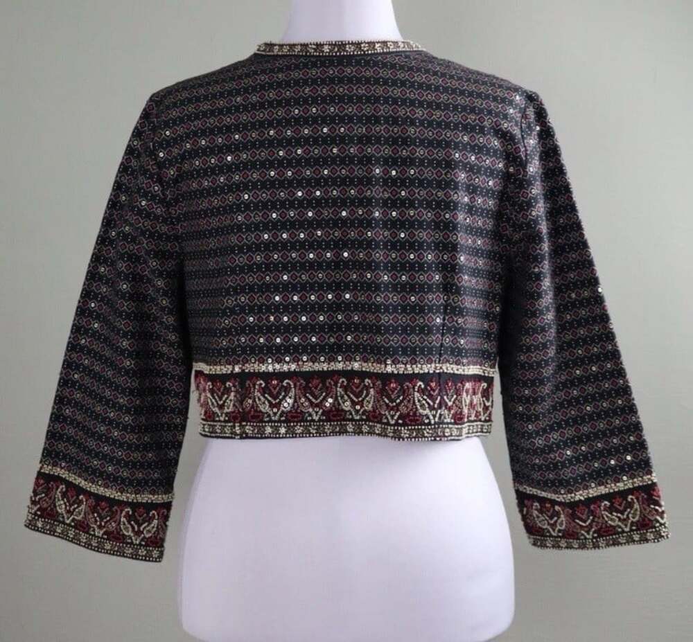 SOFT SURROUNDINGS $140 Mandala Bead Embellished Cropped Jacket Top Size Large - Picture 2 of 8